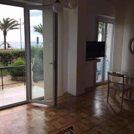 91 Promenade Des Anglais Le Stellamar Nisa Exterior foto